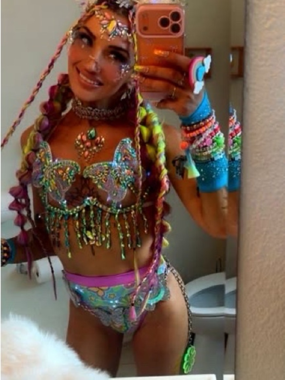 iHeartRaves Iridescent Butterfly Crystal Bra with matching Bottoms - Picture 5 of 5
